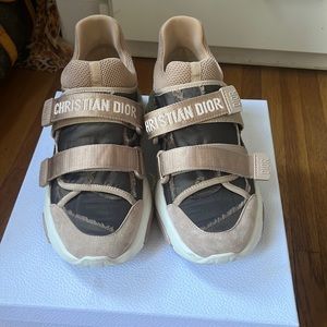 Christian Dior D-wander sneakers